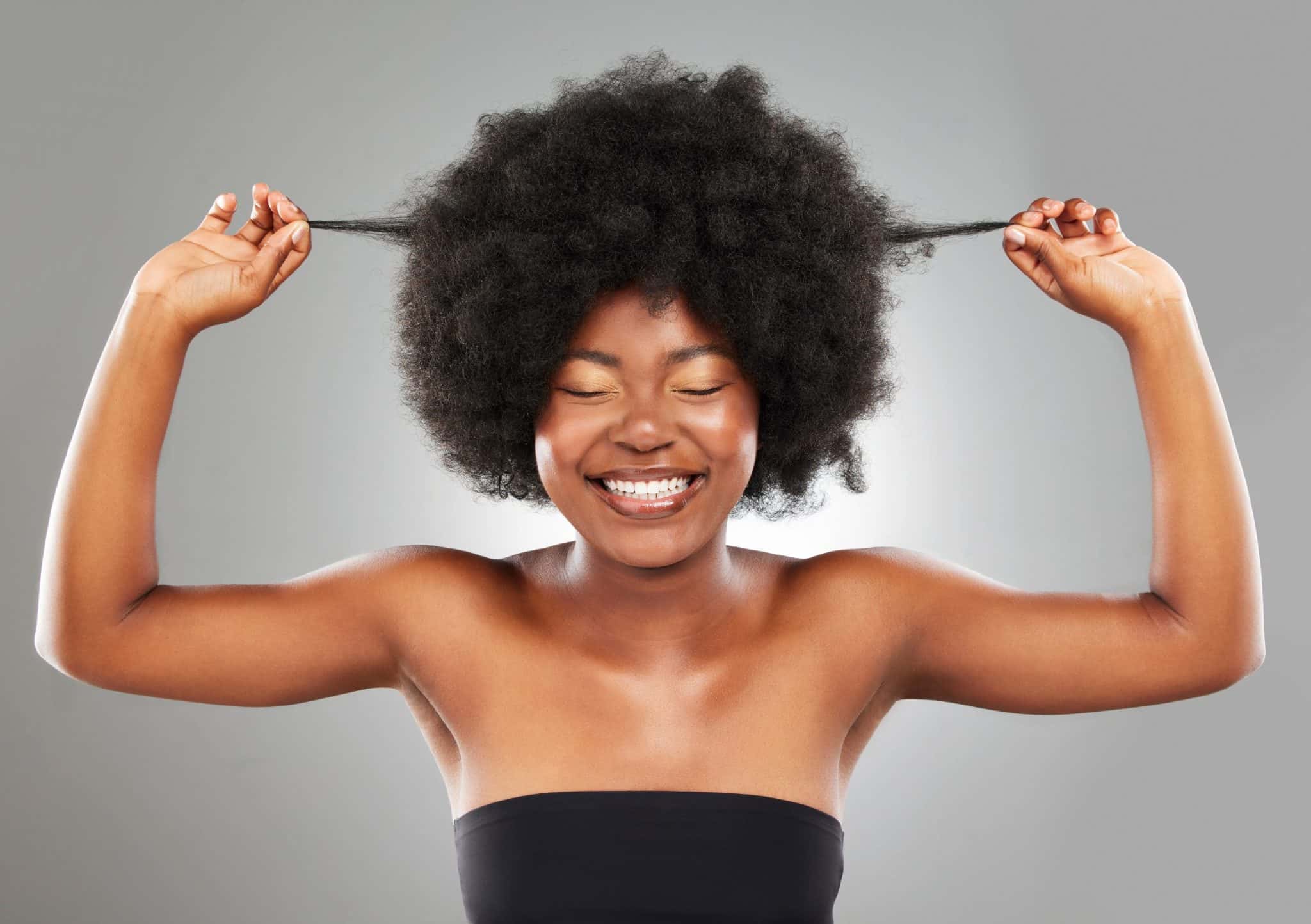 femme afro coiffure soin cheveux